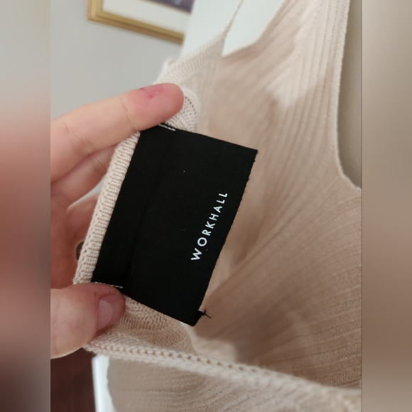 Beige knit top - Picture 3 of 4